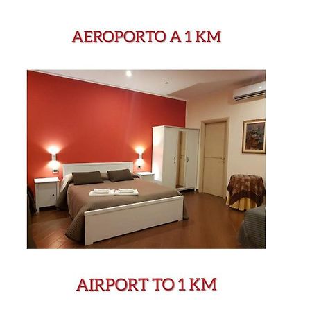 Simpson - Aeroporto Di Bari - Affittacamere Экстерьер фото